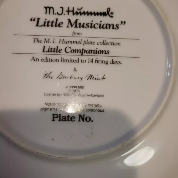 Vintage M.J. Hummel little musicians plate - Picture 4 of 6